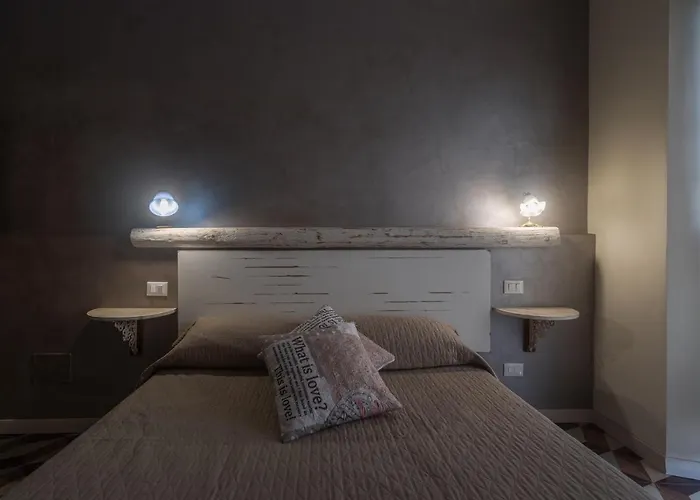 Bed and Breakfast La Corte Dei Tre Torre del Lago Puccini