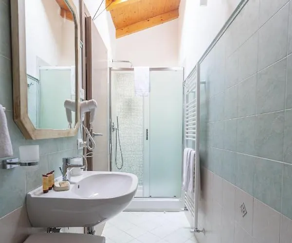 Bed and Breakfast La Corte Dei Tre 3*